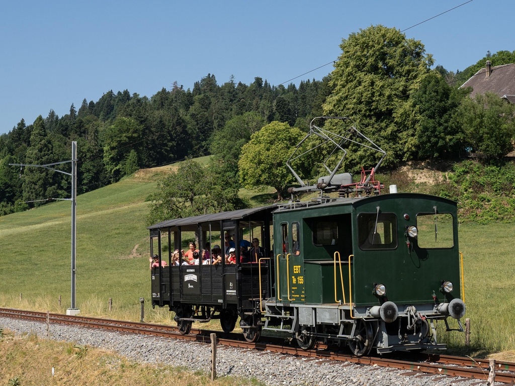 Im Cabriolet Eisenbahnwagen durchs Emmental